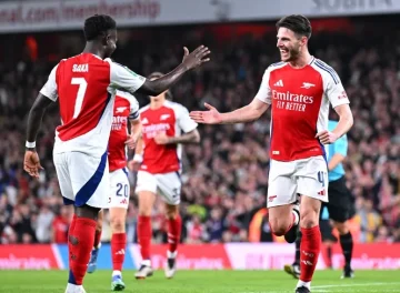 أرسنال يكتسح بولتون 5-1 في كأس رابطة المحترفين