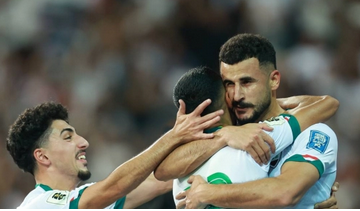 مدرب العراق يبحث عن بديل لأيمن حسين لمواجهة الكويت بعد إصابته أمس