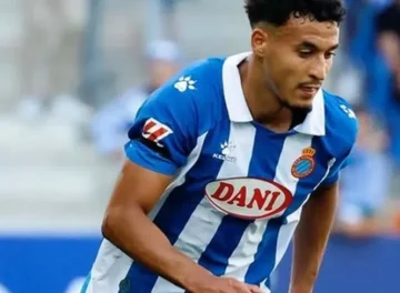 الهلالي يكشف عن رفضه الانتقال إلى برشلونة